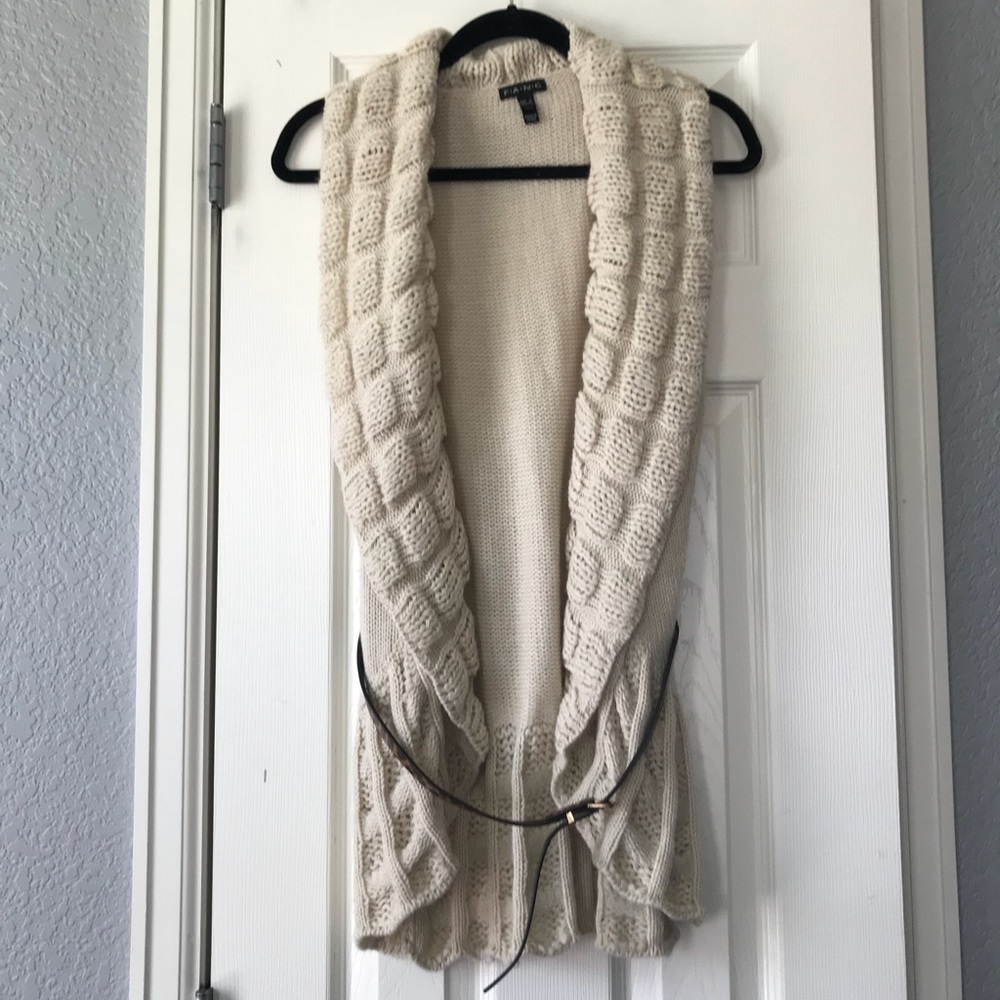 Oatmeal Cardigan with Leopard Belt